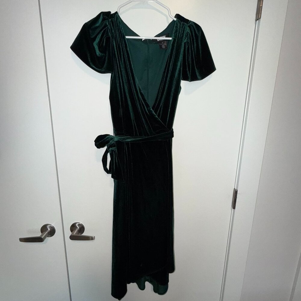 Flutter Sleeve Tie Waist Velvet Midi Dress